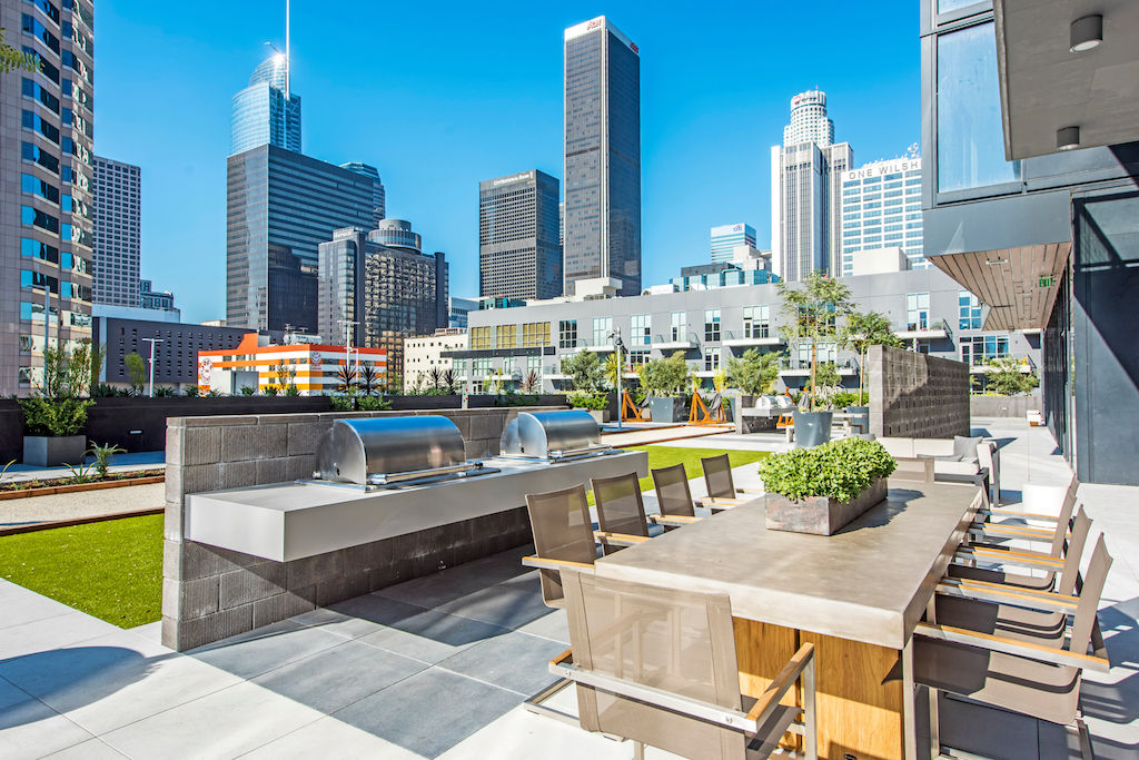 Atelier Apartments grilling area